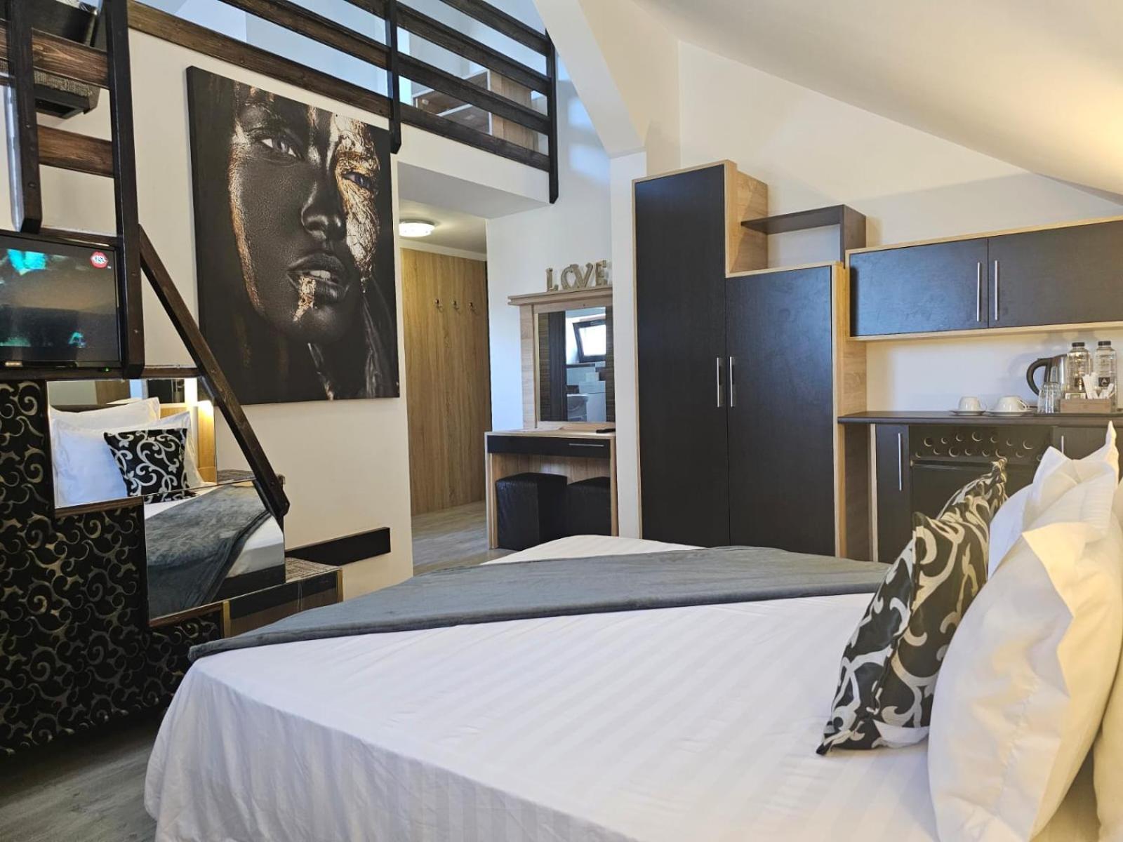 Theline Hotel บูคาเรสต์ ภายนอก รูปภาพ