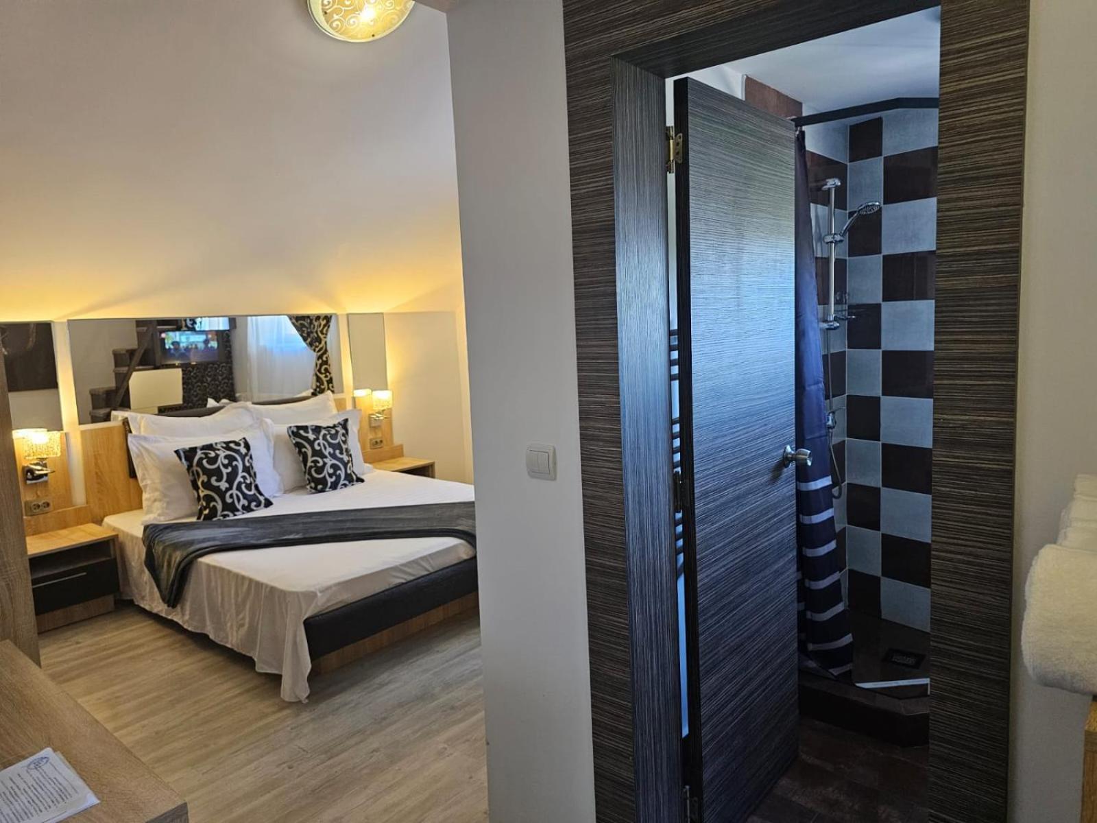 Theline Hotel บูคาเรสต์ ภายนอก รูปภาพ
